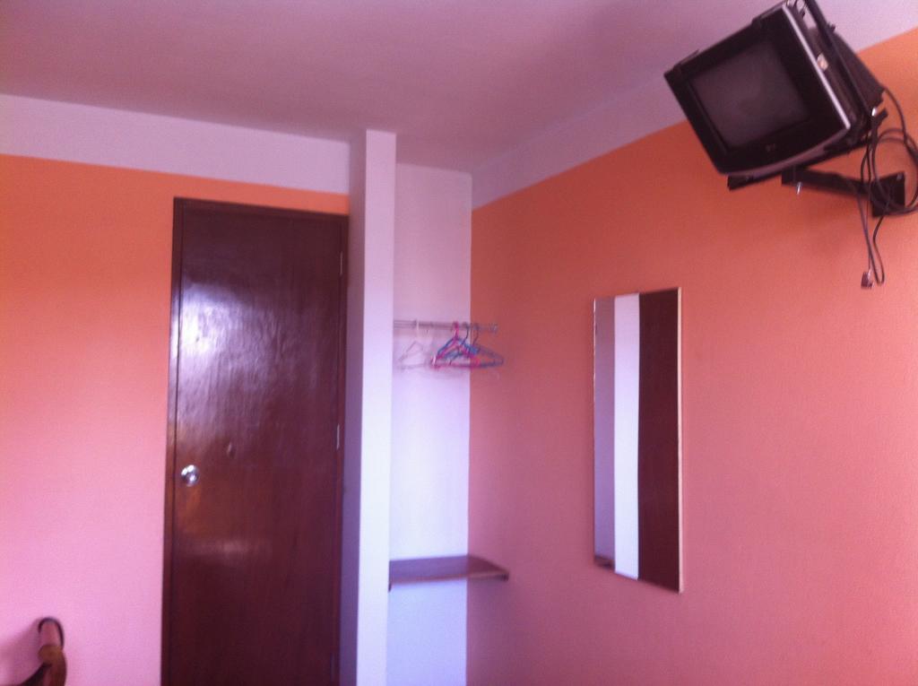 Hostal Tres Máscaras Ayacucho Exterior foto